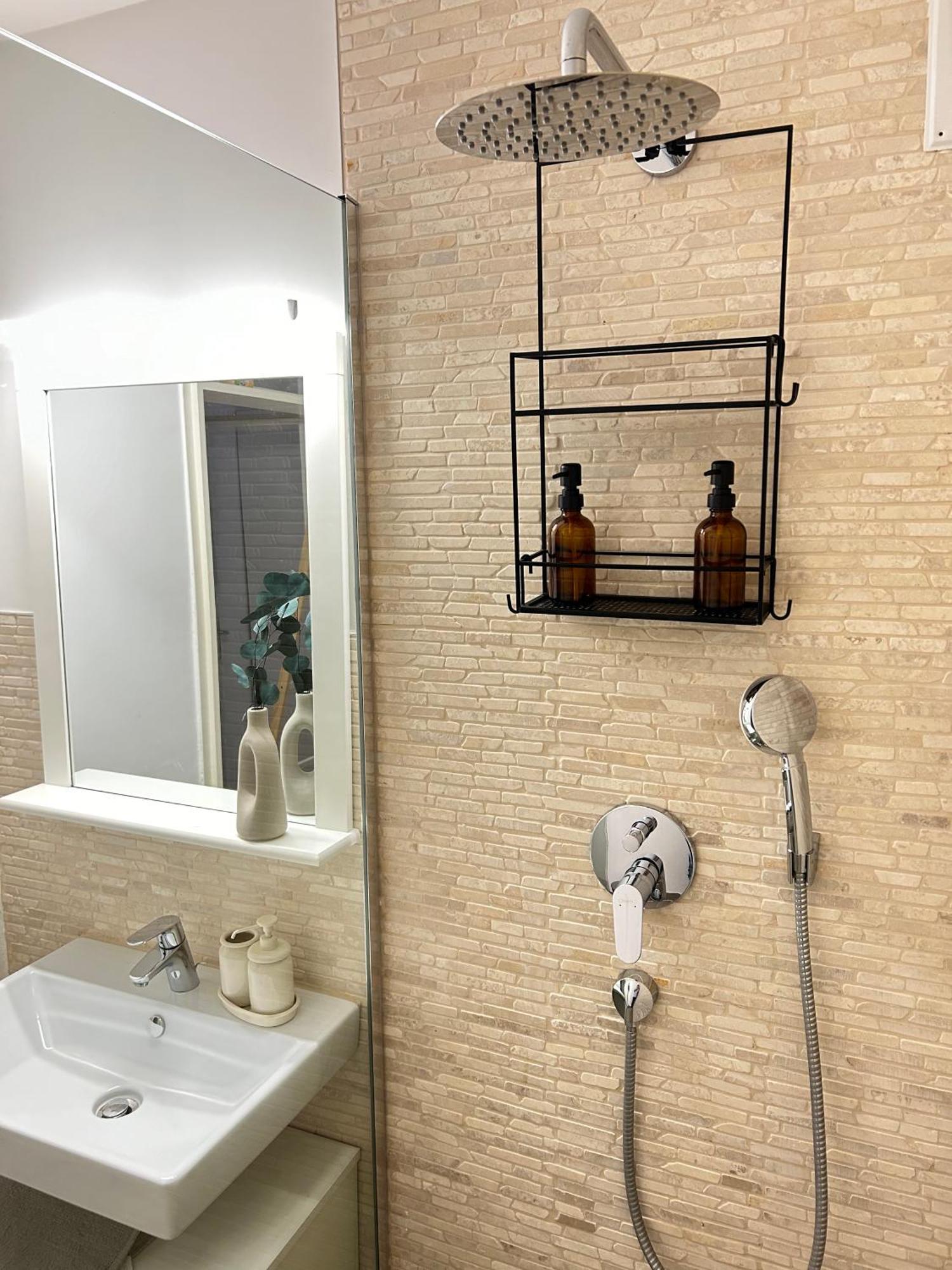 Modernes Designer-Apartment Fuer 7 Gaeste - 80Qm In Zentraler Lage, Self-Check-In Karlsruhe Exterior photo